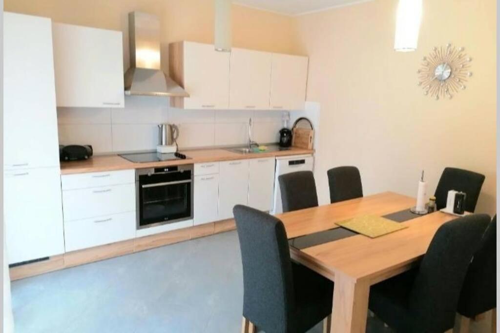 Apartment Zorika Near The Beach Pula Bagian luar foto